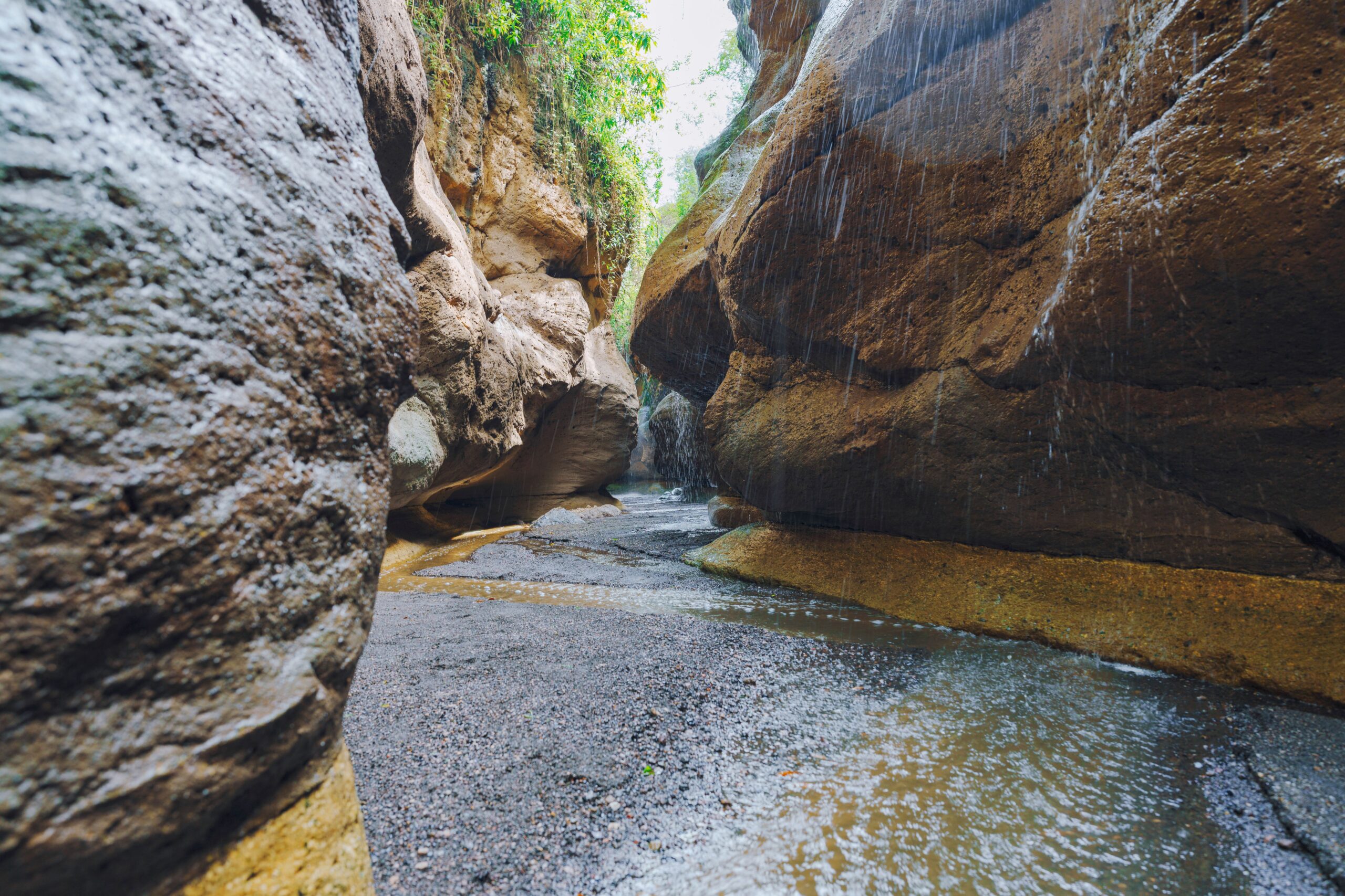hells gate landscape